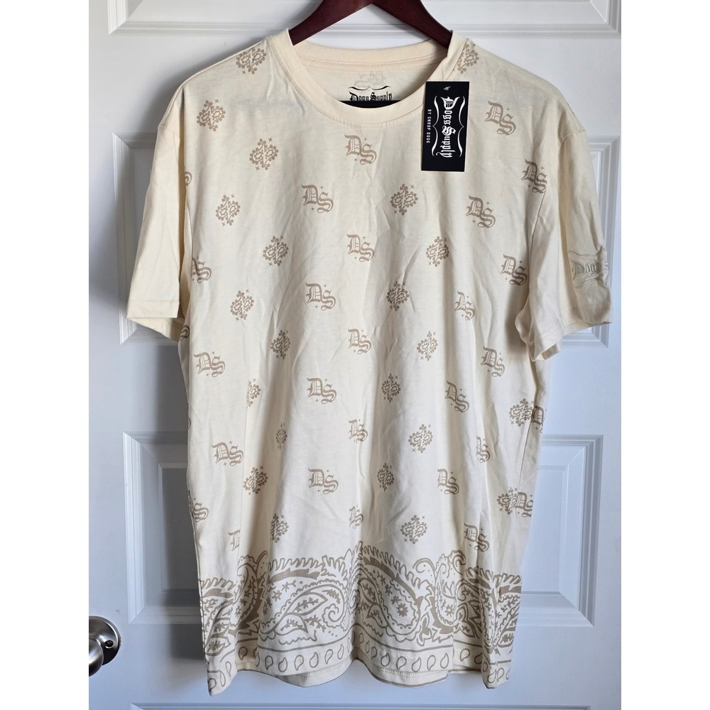 Dogg Supply by Snoop Dogg Mens Cream Paisley Monogram T-Shirt Large NWT